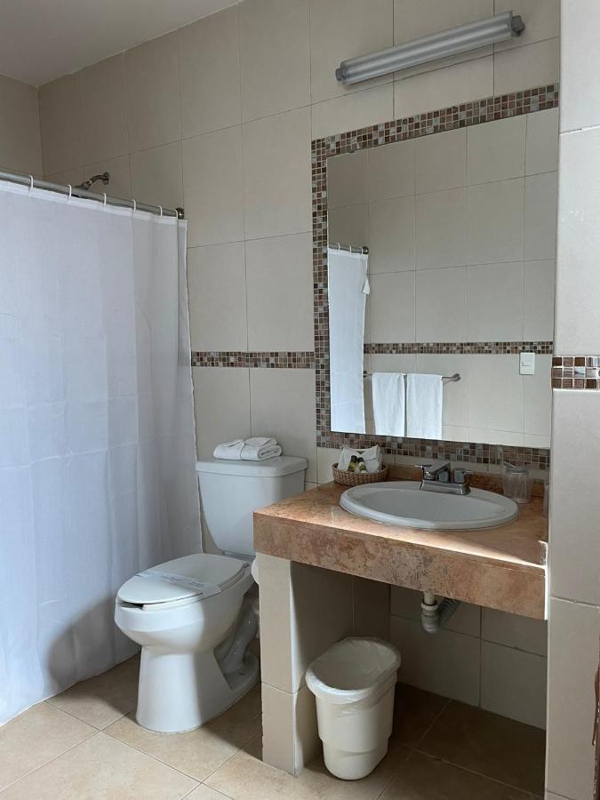 Hotel Santo Domingo Express วิลลาเฮอโมซา ภายนอก รูปภาพ