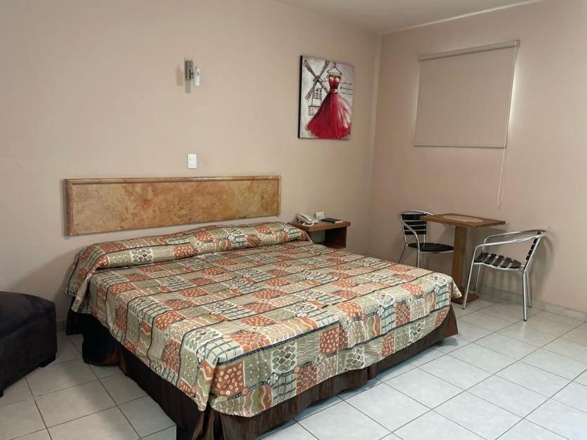 Hotel Santo Domingo Express วิลลาเฮอโมซา ภายนอก รูปภาพ