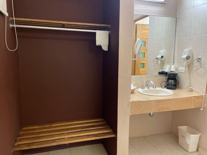 Hotel Santo Domingo Express วิลลาเฮอโมซา ภายนอก รูปภาพ