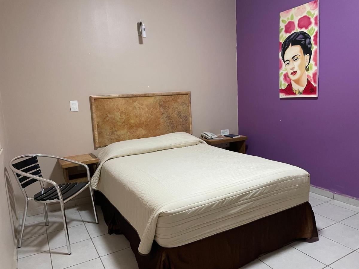Hotel Santo Domingo Express วิลลาเฮอโมซา ภายนอก รูปภาพ